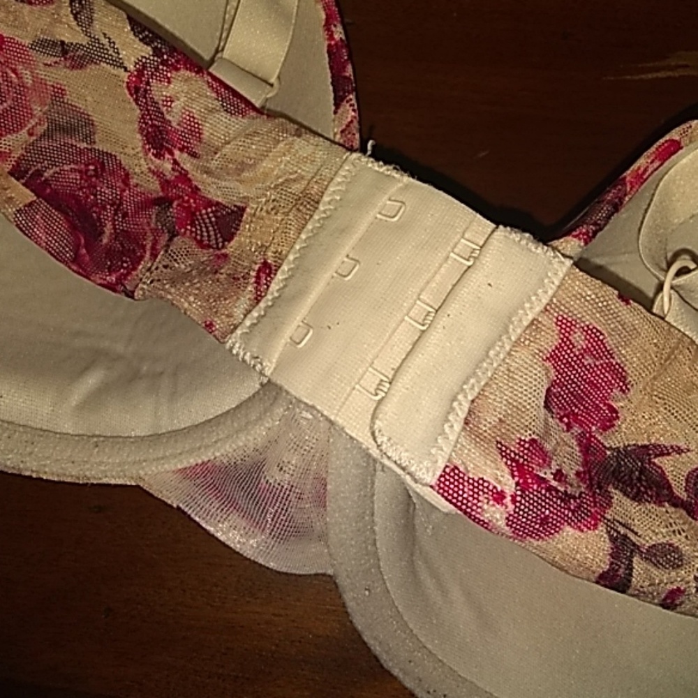 Bra - Picture 3 of 3